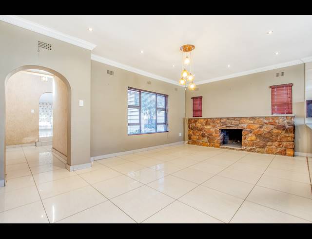 4 BEDROOM HOUSE RENTED IN DISCOVERY